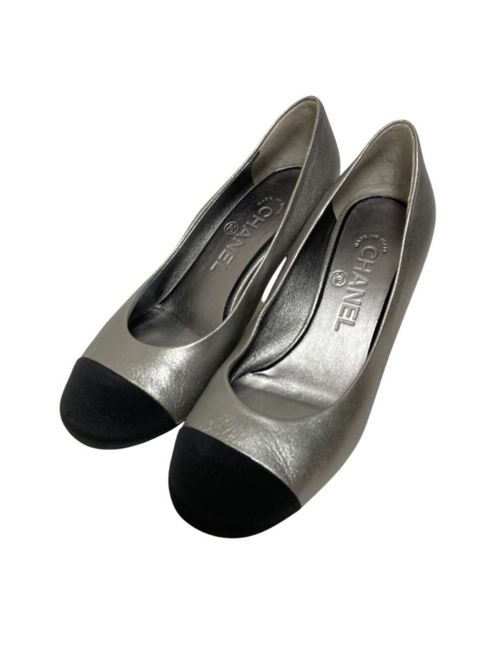 Chanel Bicolor Pumps Equivalent Metallic Silver Heel